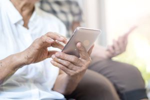 The Top 8 Dementia Caregiver Apps